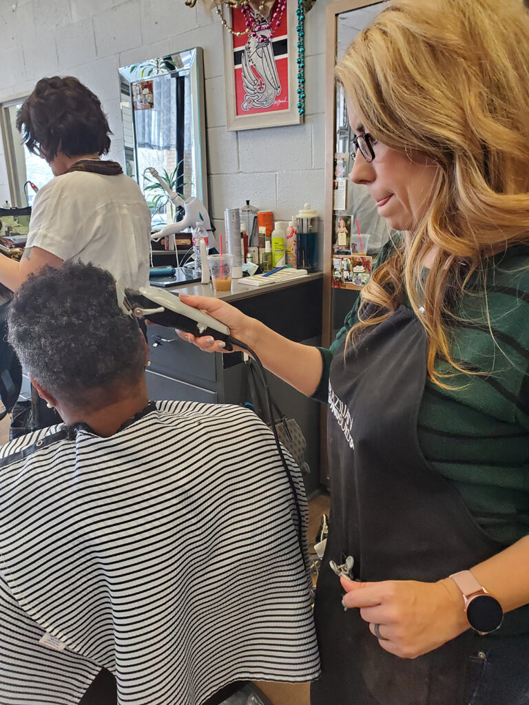 Home Magnolia Salon & Parlour